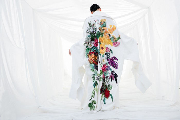 Flower setting on white dress - haute couture with flowers - nguyen cong tri - on thursd