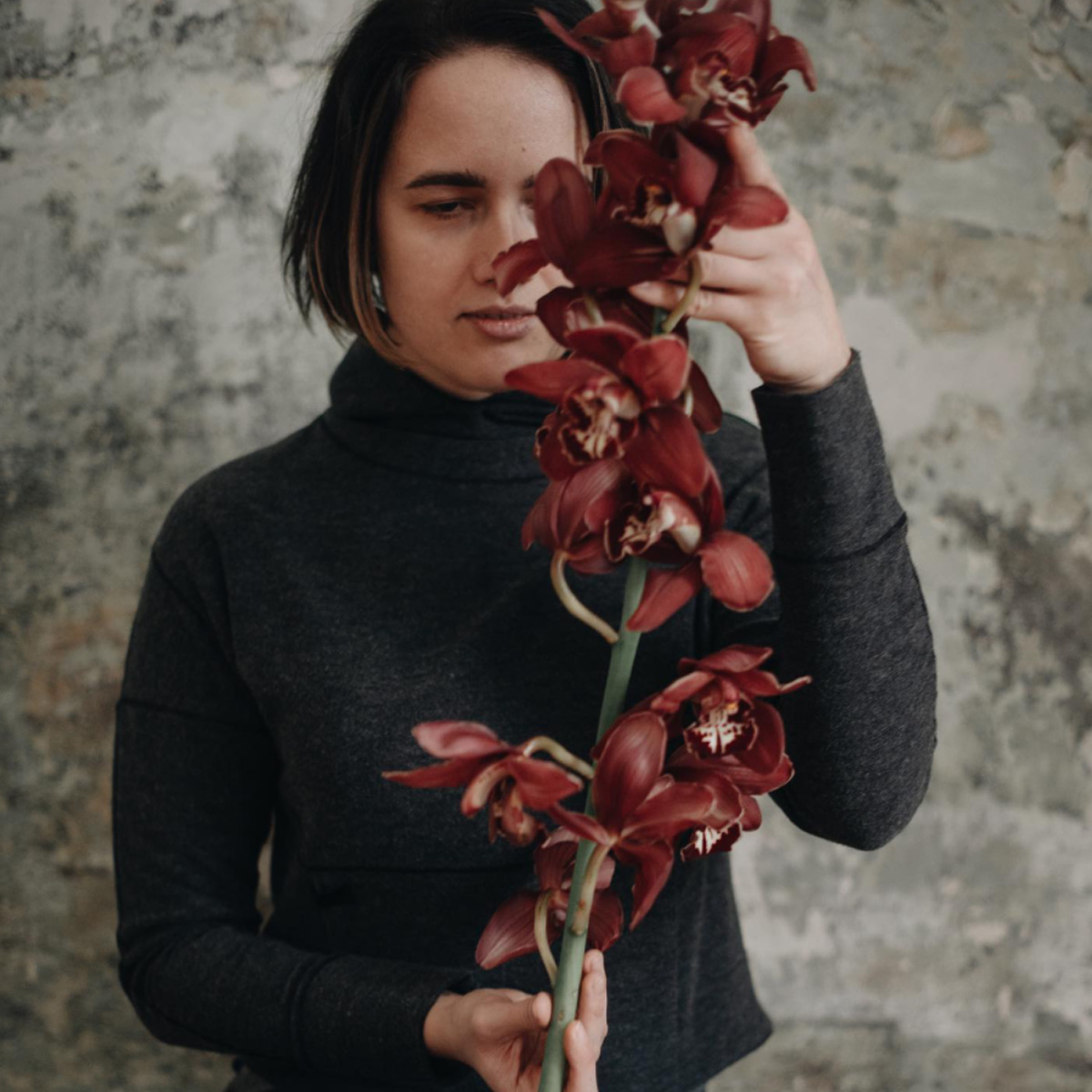 Khrystyna Didukh floral designer - on Thursd