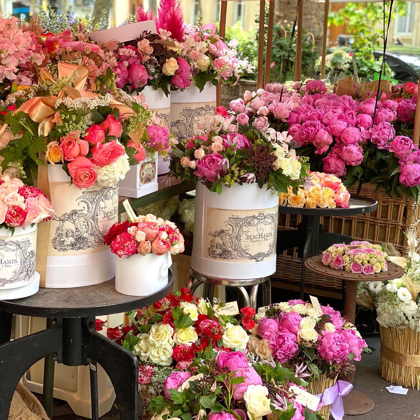 Floral arrangements Luc Deschamps - on Thursd