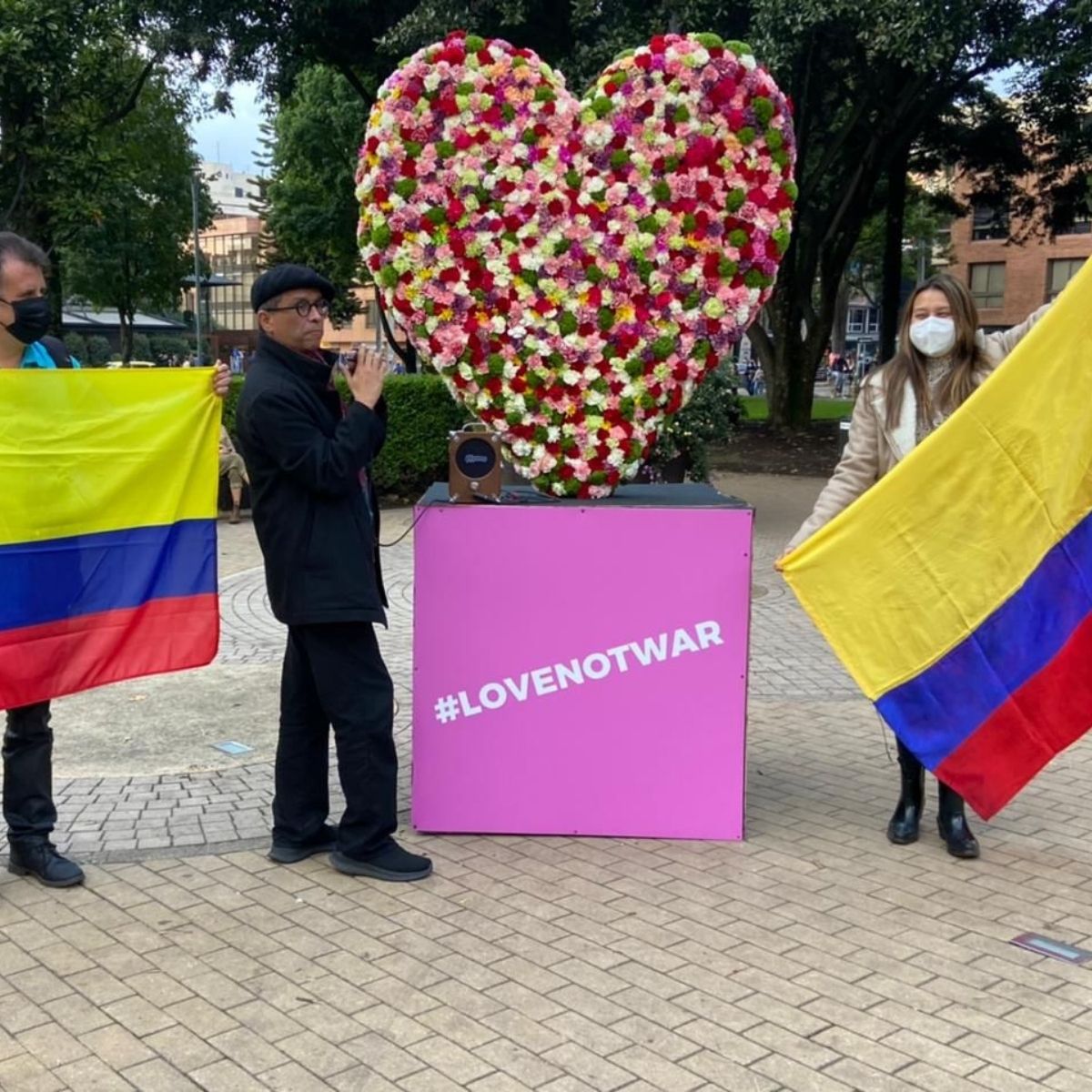 Heart for #lovenotwar Bogota - on Thursd