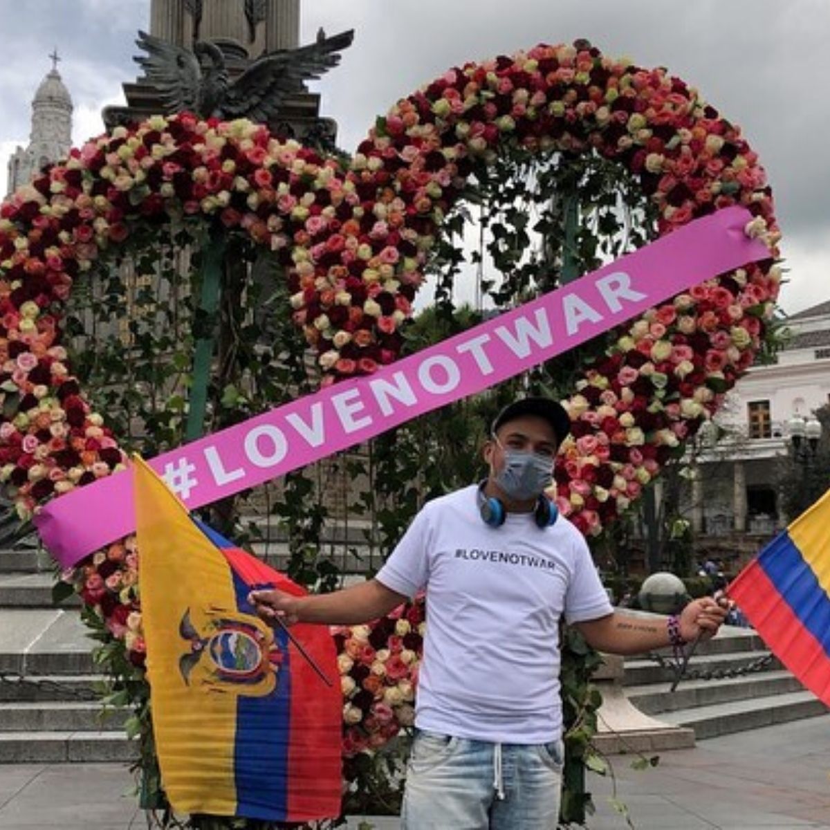 Heart for #lovenotwar Quito Ecuador - on Thursd