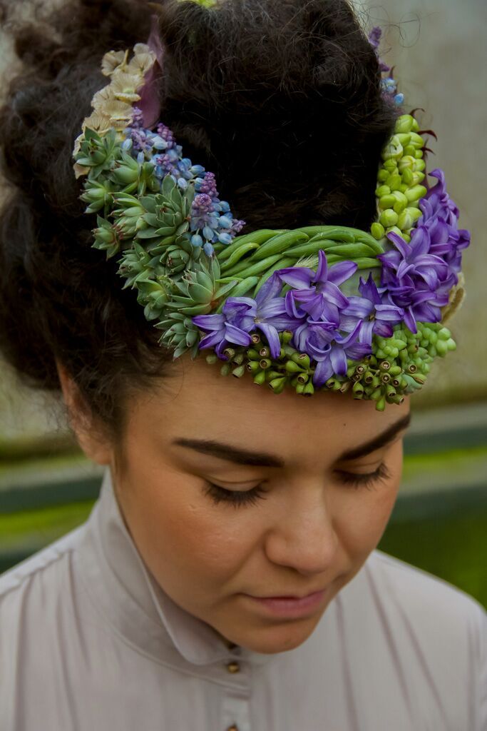 Botanical Wearables and Floral Jewelry with Hyacinths - Françoise Weeks on Thursd