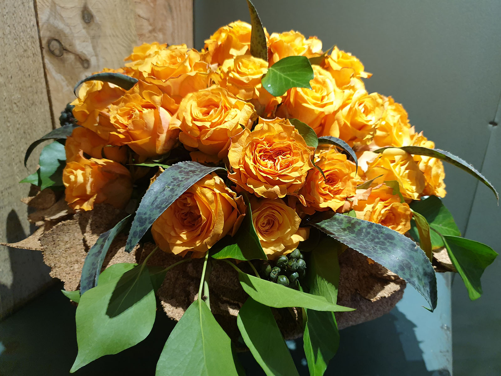 Sarah Fleur - Rose Malaga bouquet on Thursd