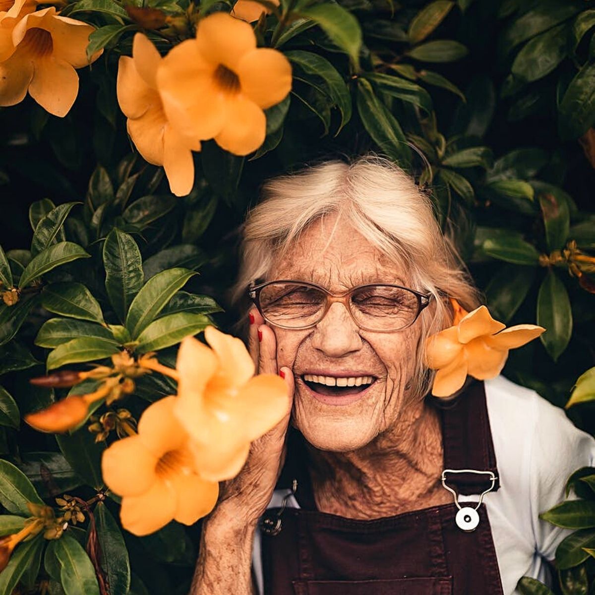 Emotional impact of flowers- cleaner air  on thursd