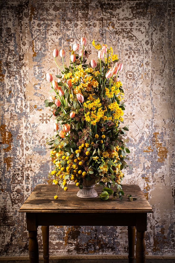 Floral Design by Robert Bartolen for Decorum - on Thursd.