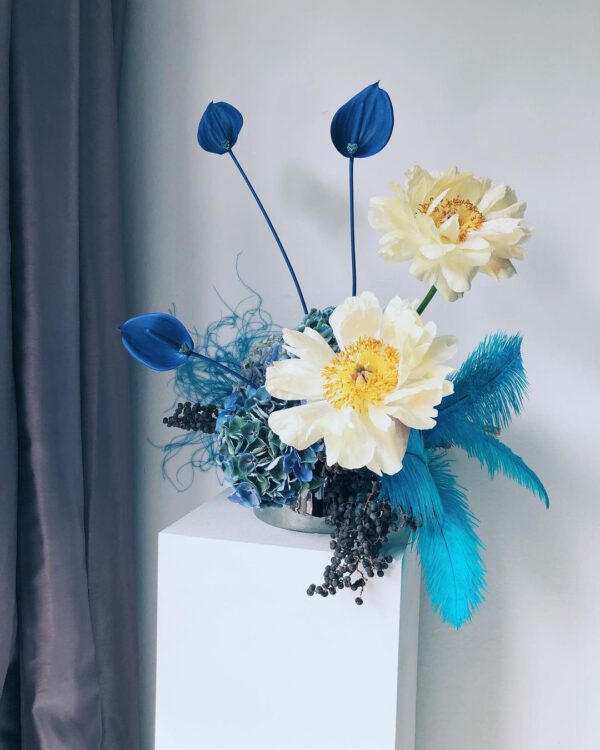 20 Beautiful Blue Bouquets blue floral design