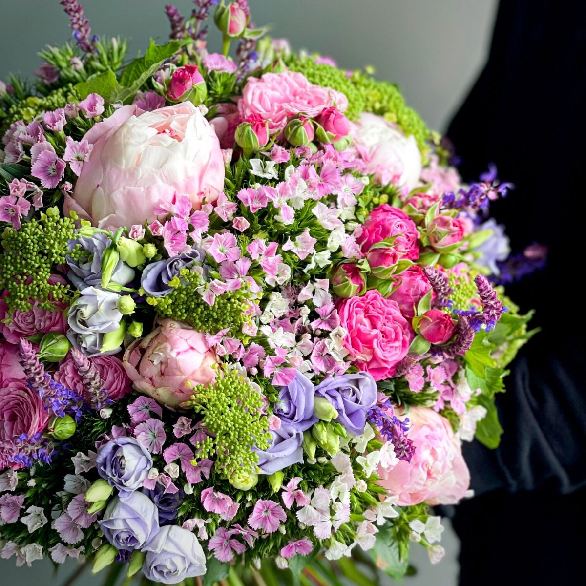Floral Designer Mateusz Wasak - Dianthus Barbatus Amazon Rose Magic