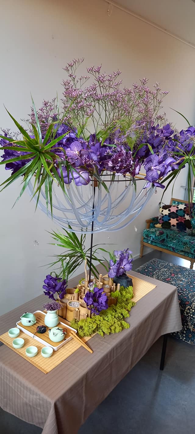Sam Warnants with his winning design for teatime at fleuramour crystal & flowers on Thursd