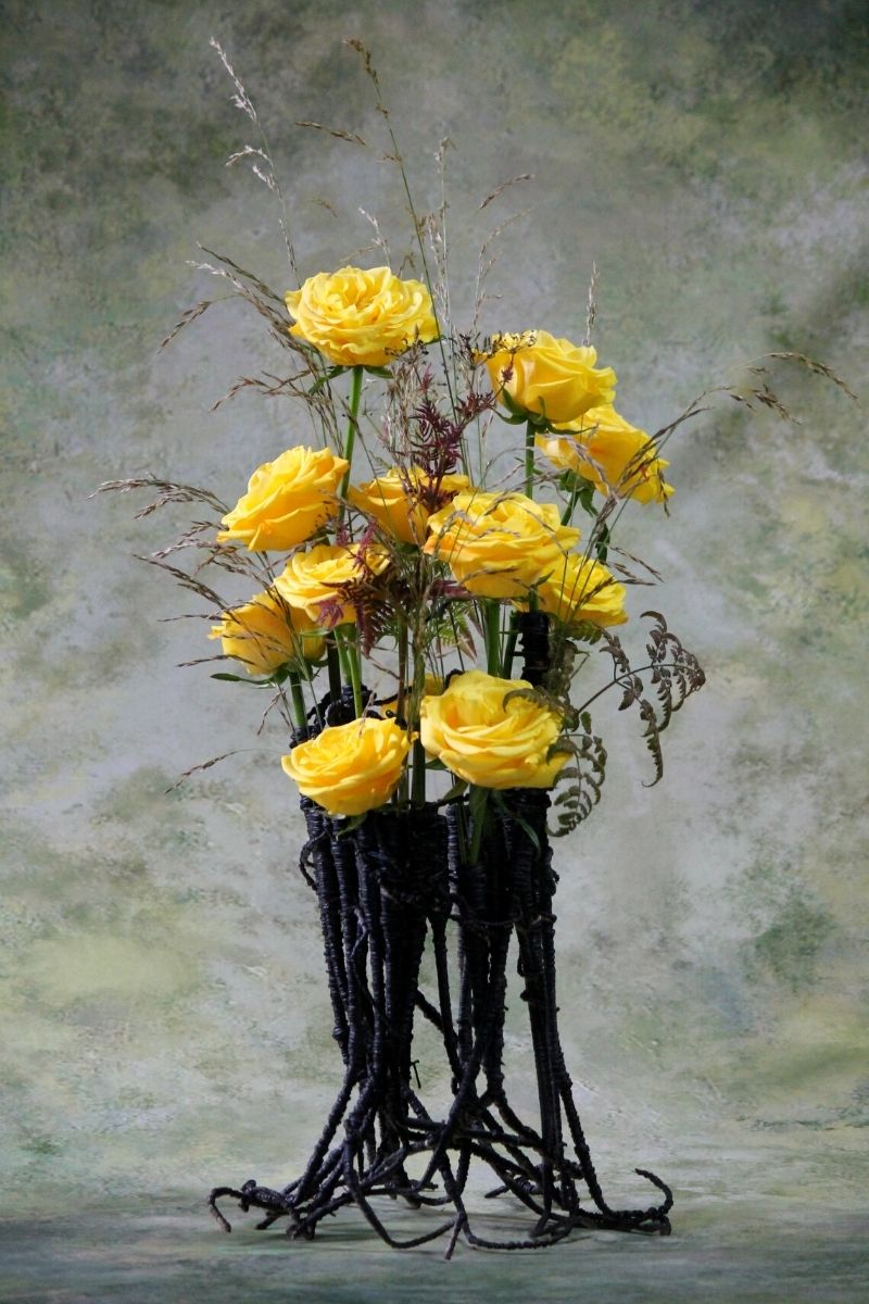 Yellow Rose Basanti - A De Ruiter rose