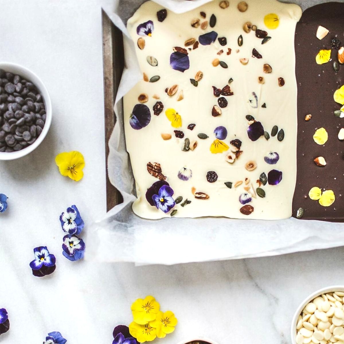 15 Best Edible Flowers for Baking, Cooking and Drinks - Article onThursd