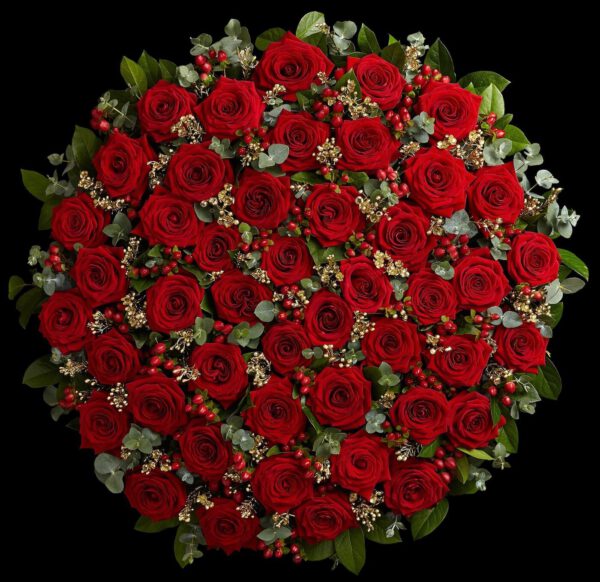Neill Strain Floral Couture Introduces the New Collection of Valentine’s Day Flowers - Valentine's+Day+Roses+delivery+London - on thursd