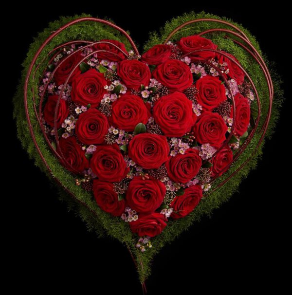 Neill Strain Floral Couture Introduces the New Collection of Valentine’s Day Flowers - Luxury+Valentine's+Day+flowers+London - heart shaped red rose design - on thursd