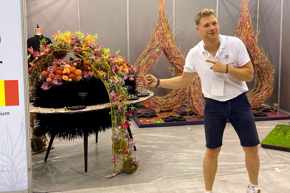 Stefan van Berlo With His Table Decoration at European Floristry Championship 2022 on Thursd