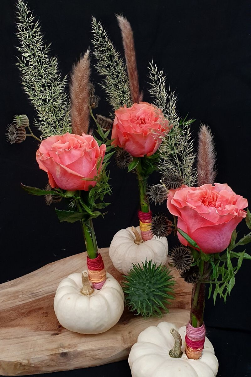 Claudia Böhmert creates unique floral designs with Blushing Reeva on Thursd