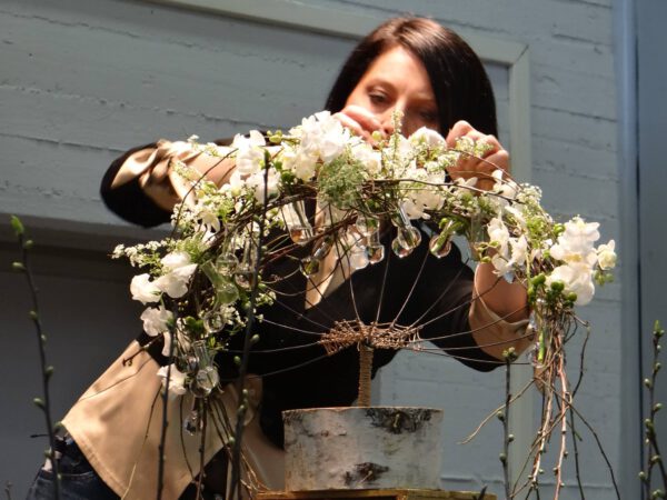 15 Female Floral Designers You Want to Keep an Eye on in 2021 Angelica Lacarbonara