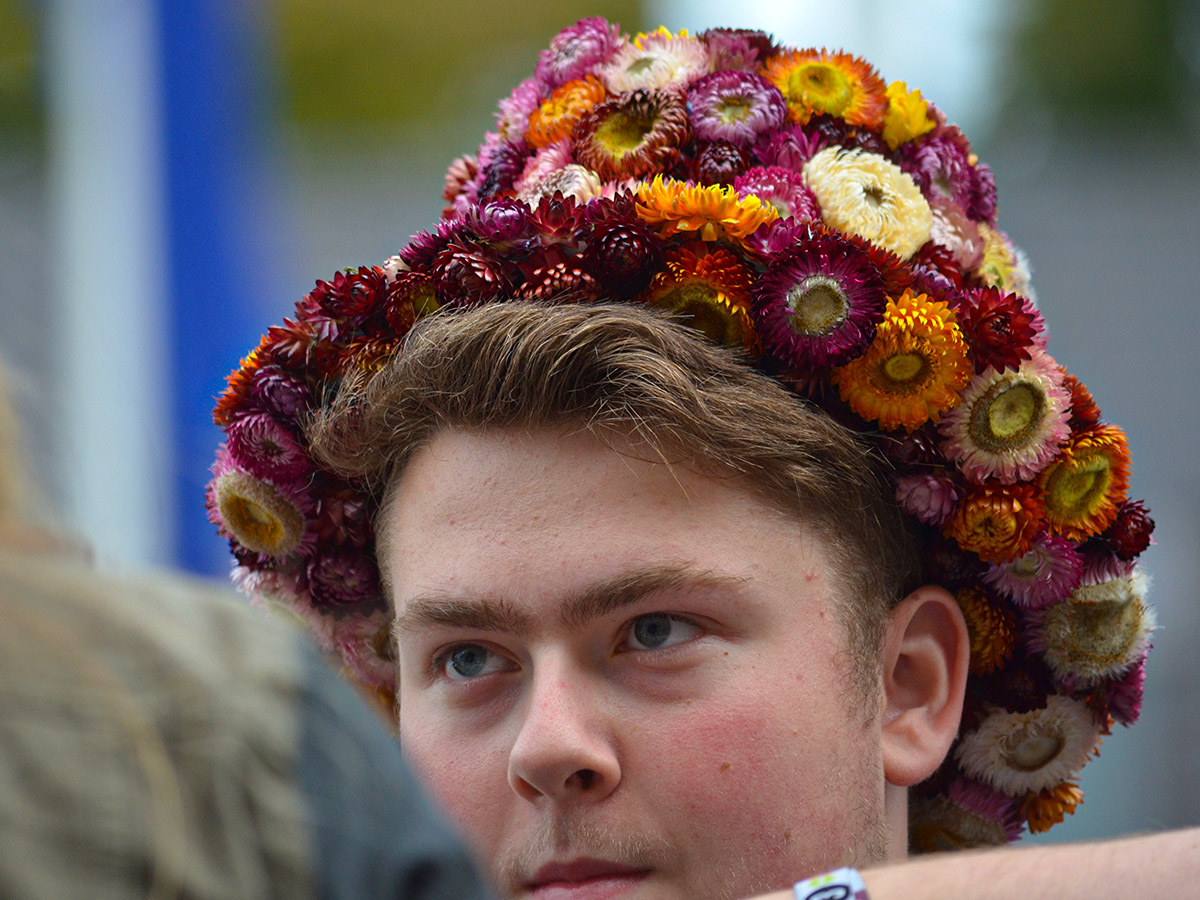 Flower Hat Parade Fleuramour on Thursd
