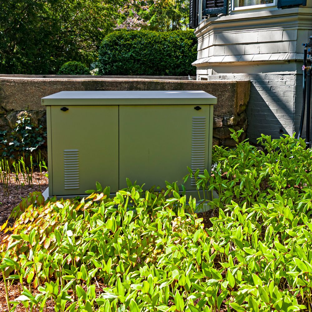 how-to-conceal-a-generator-with-landscaping-featured
