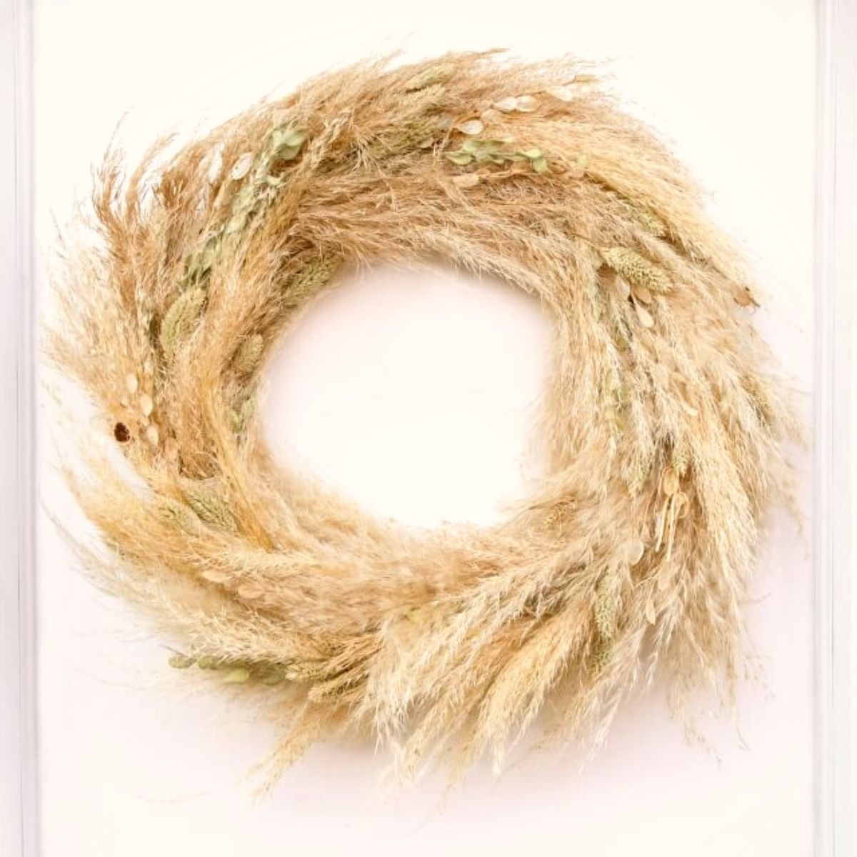 Pampas grass wreaths on Thursd