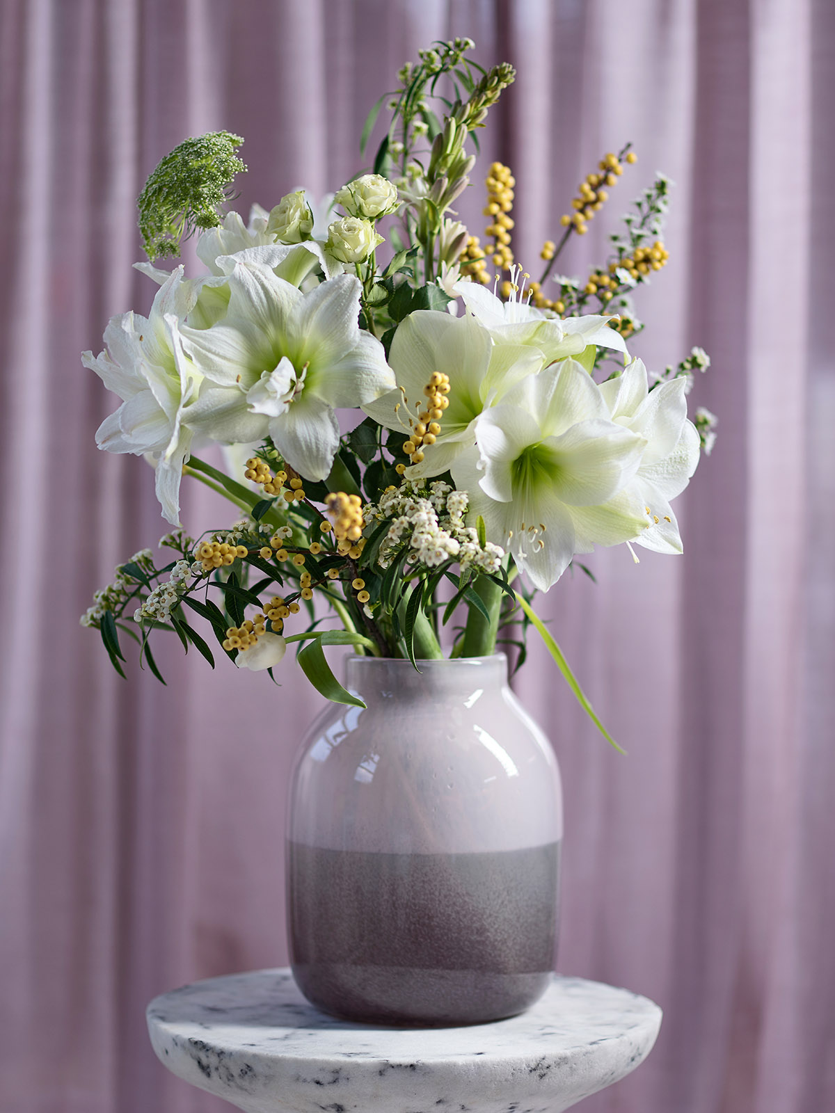 White Amaryllis winter bouquet on Thursd