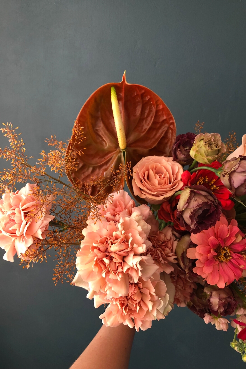 Secrets of a Florist: How to Learn to Create a Bouquet - Article onThursd