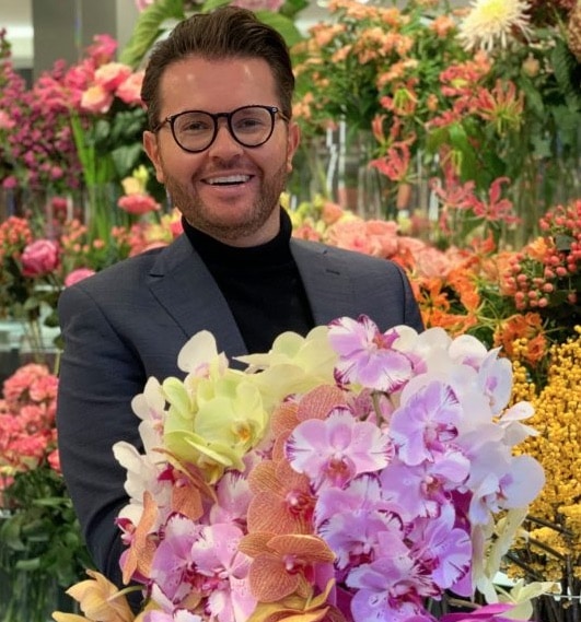 flowers to beat winter blues article male florist on thursd