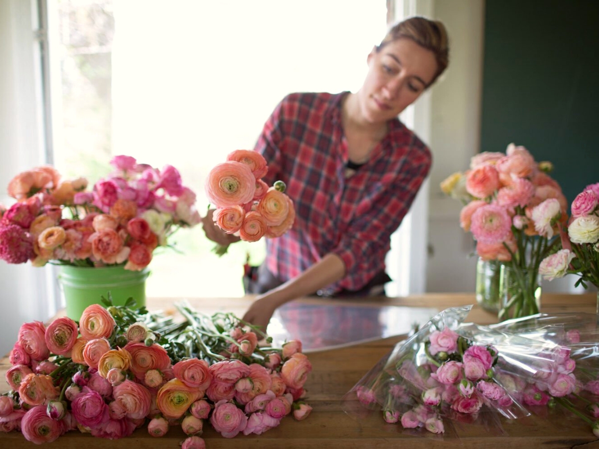 Florists love using Ranunculus flowers for arrangements on Thursd