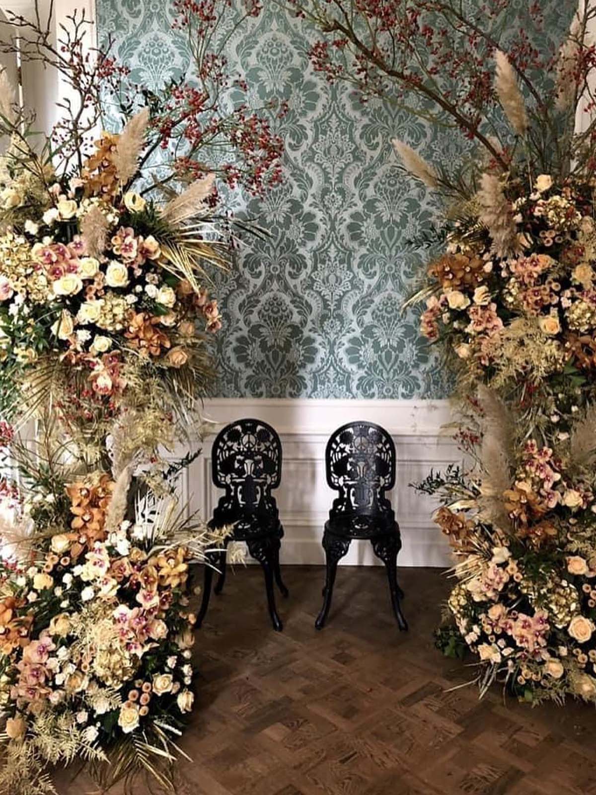 Avalanche Roses on Instagram lmflowerfashion on Thursd