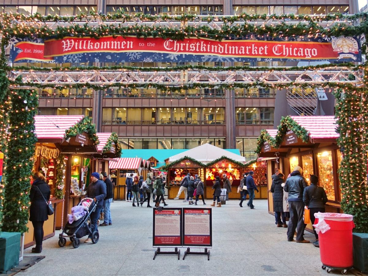 Best Christmas Markets Around the World