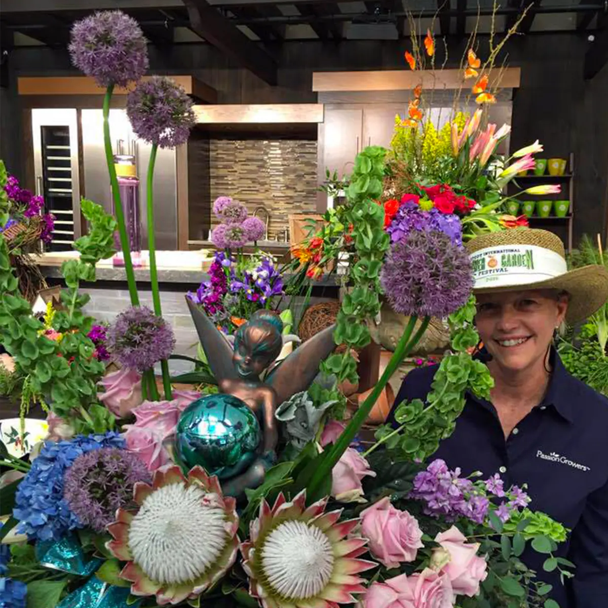 Deborah De La Flor florist on Thursd feature