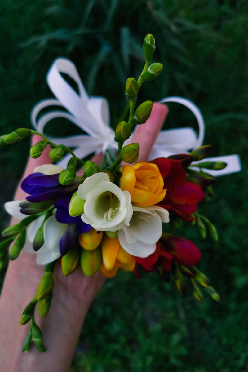 Romantic freesia bouquet