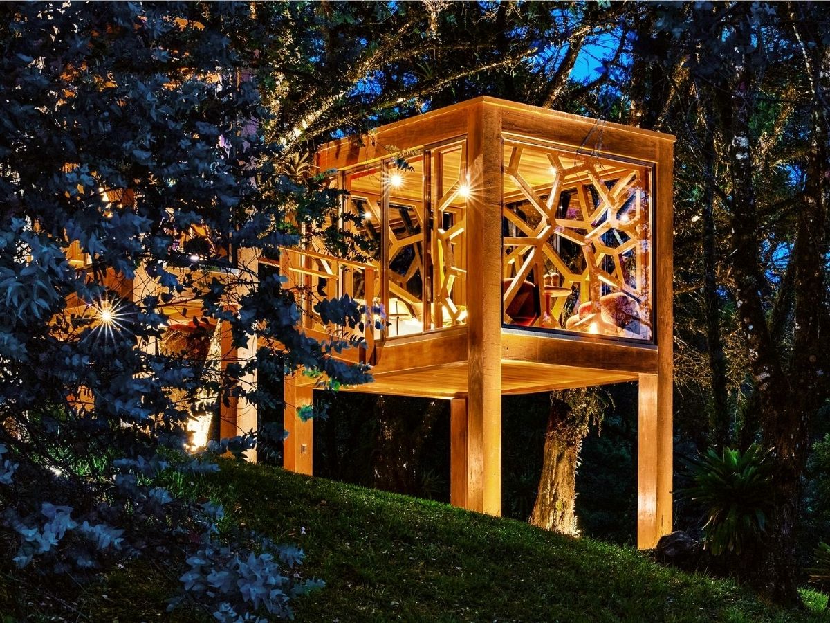 MEMM studio created incredible tree house in Brazil