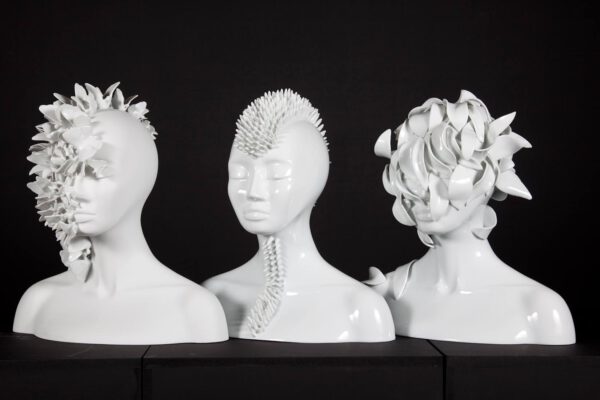 Contemporary Flower-Faced Sculptures That Shape the Future of Ceramics - three on a row - juliette clovis - on thursd