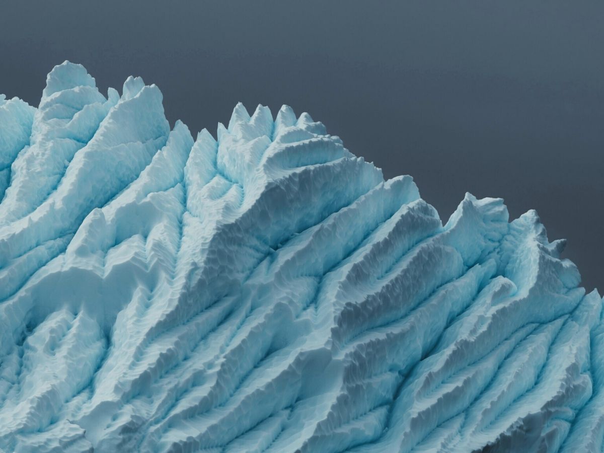 Hamburg photographer Jan Erik Waider takes pictures of icebergs