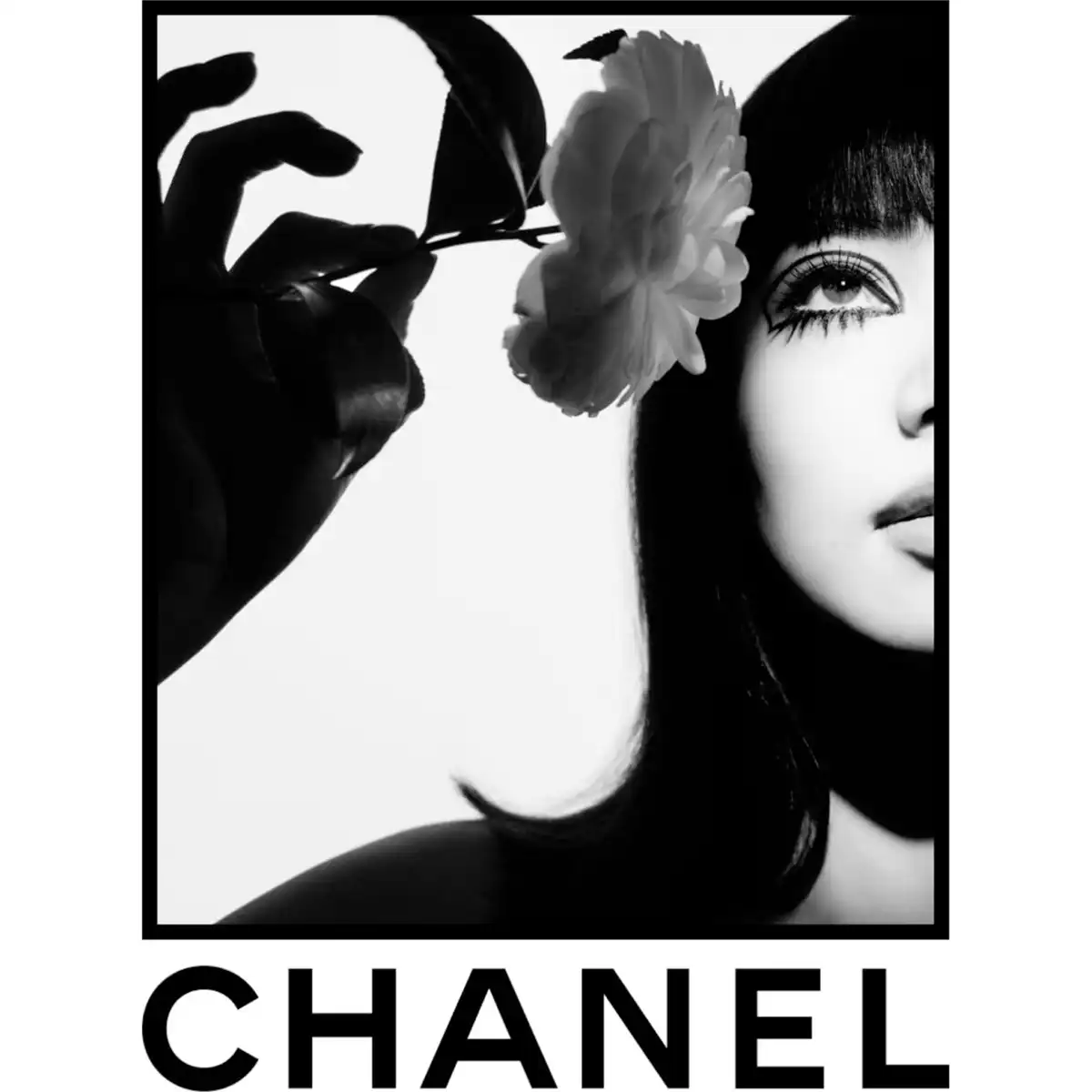 Chanel Paris fashion show square feature