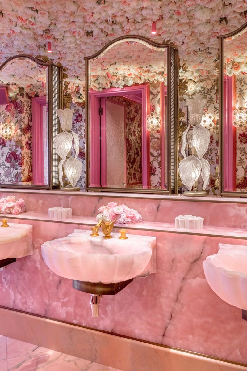 Anabels pink colorful bathroom in the UK