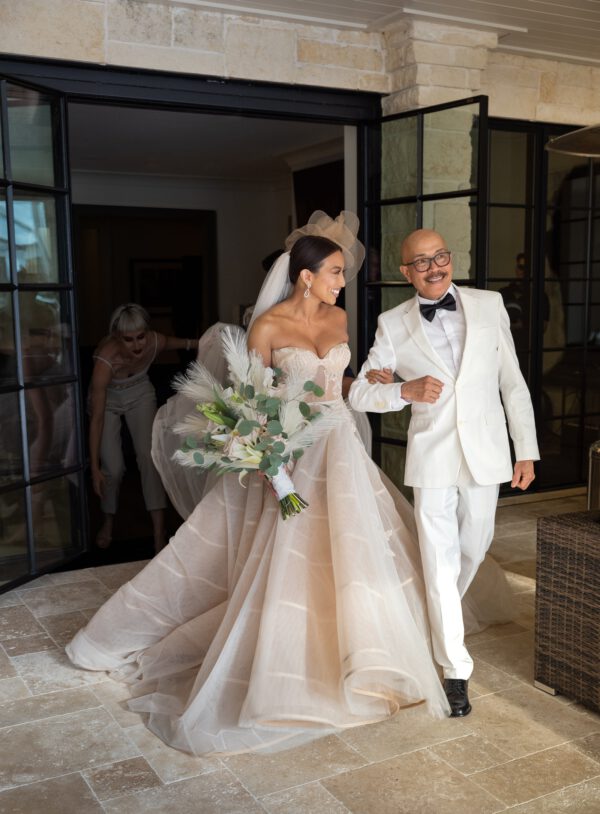 Inside a Celebrity Wedding Mini-mony - wedding jeezy and jeannie mai - bride and her father - on thursd