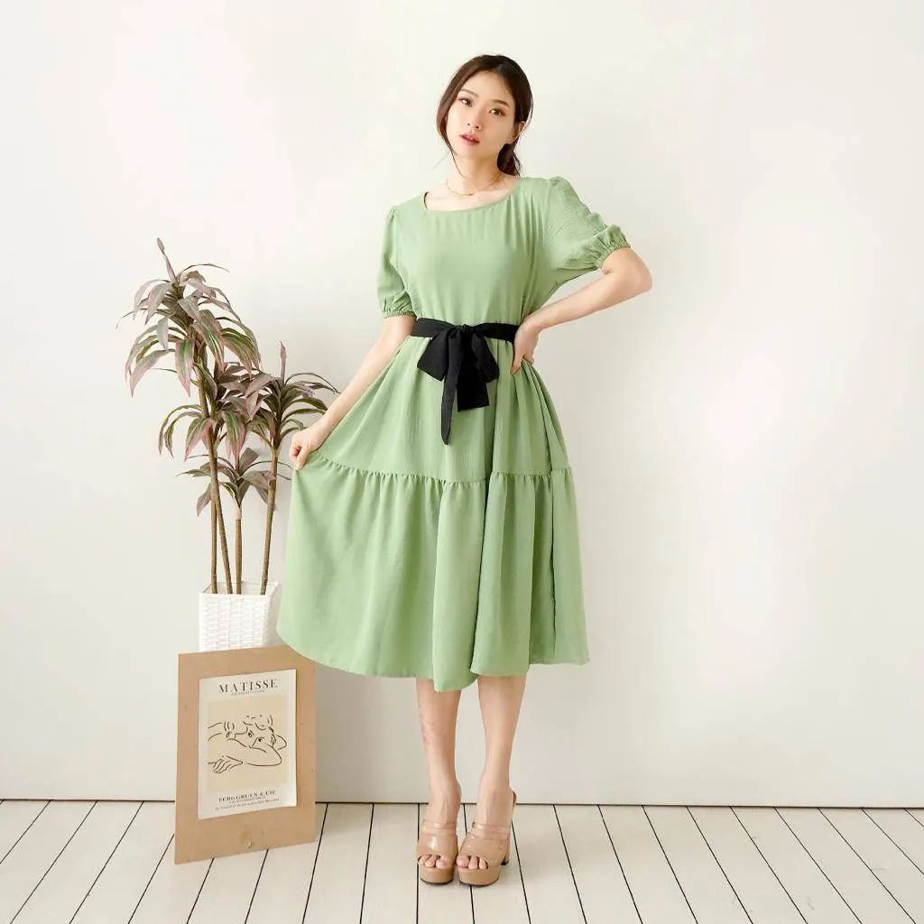 Sage Green Dress.webp?1679598636214