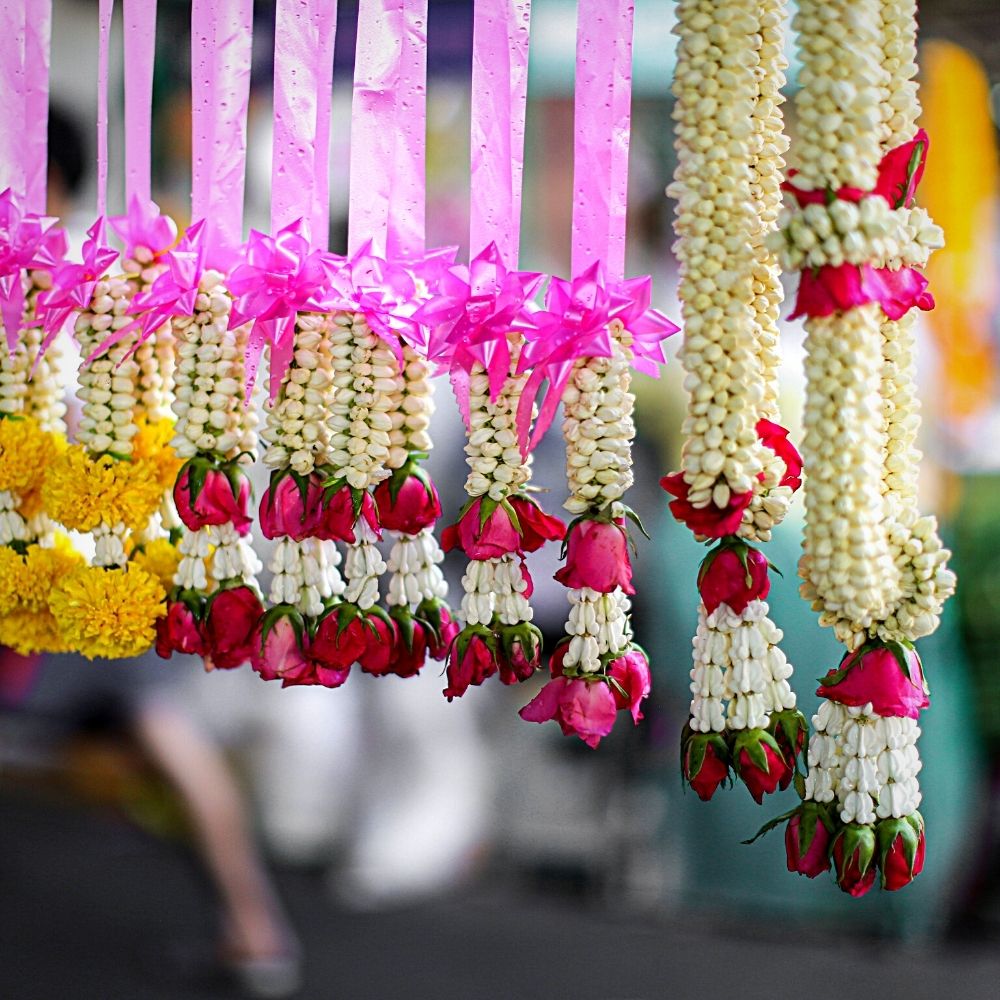 Lei Day Leis featured image
