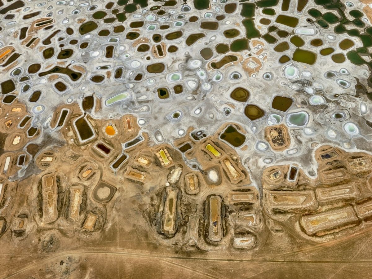 Edward Burtynsky photographs human imprint in African lands