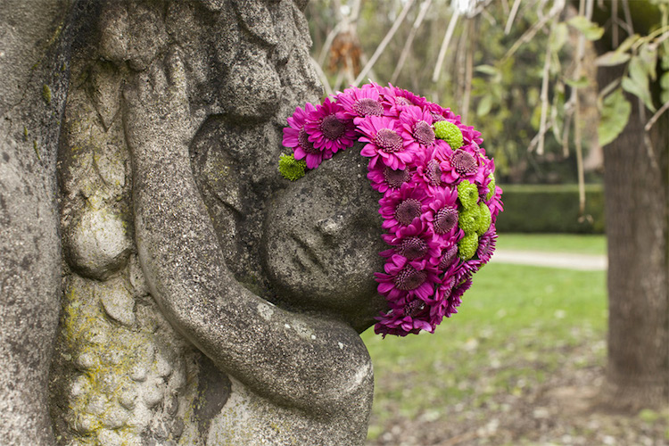 Florist Geoffroy Mottart Dresses Public Statues in Flowers Public Floral Installation