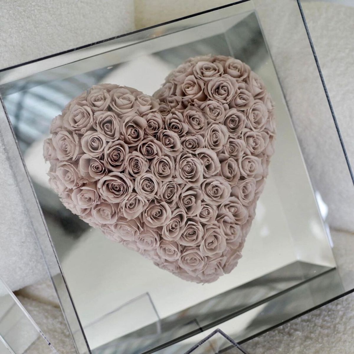 Heart shape arrangement using infinity roses