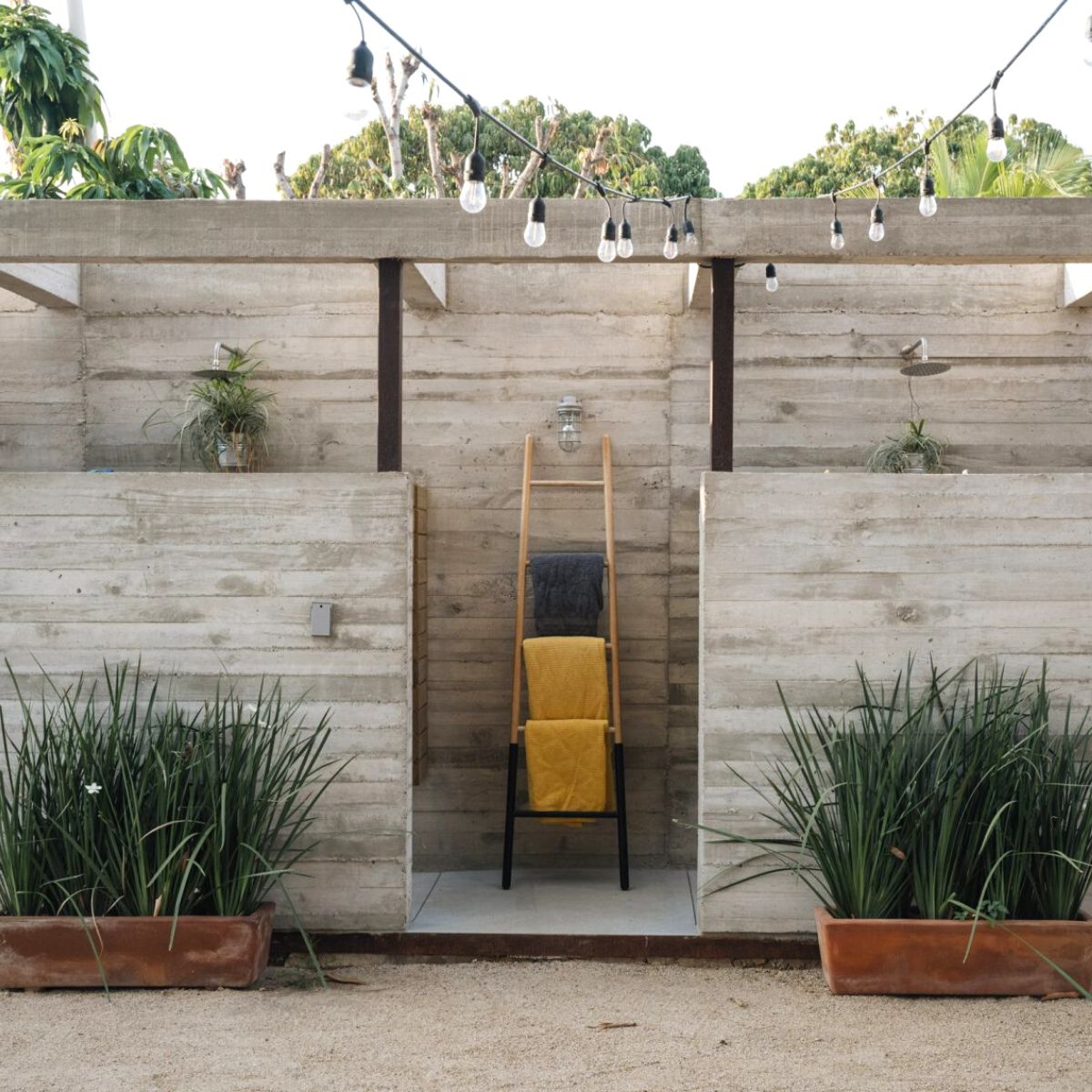Outdoor showers featured