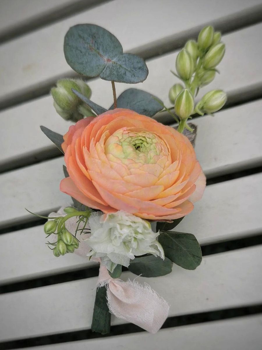 Dainty florals will take over wedding season