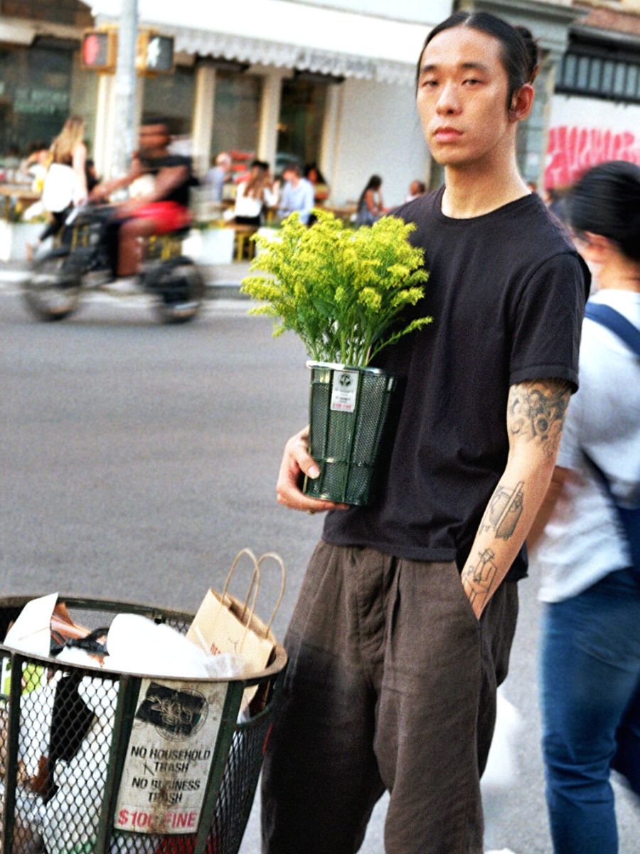 Chris Luu with his flower vase project