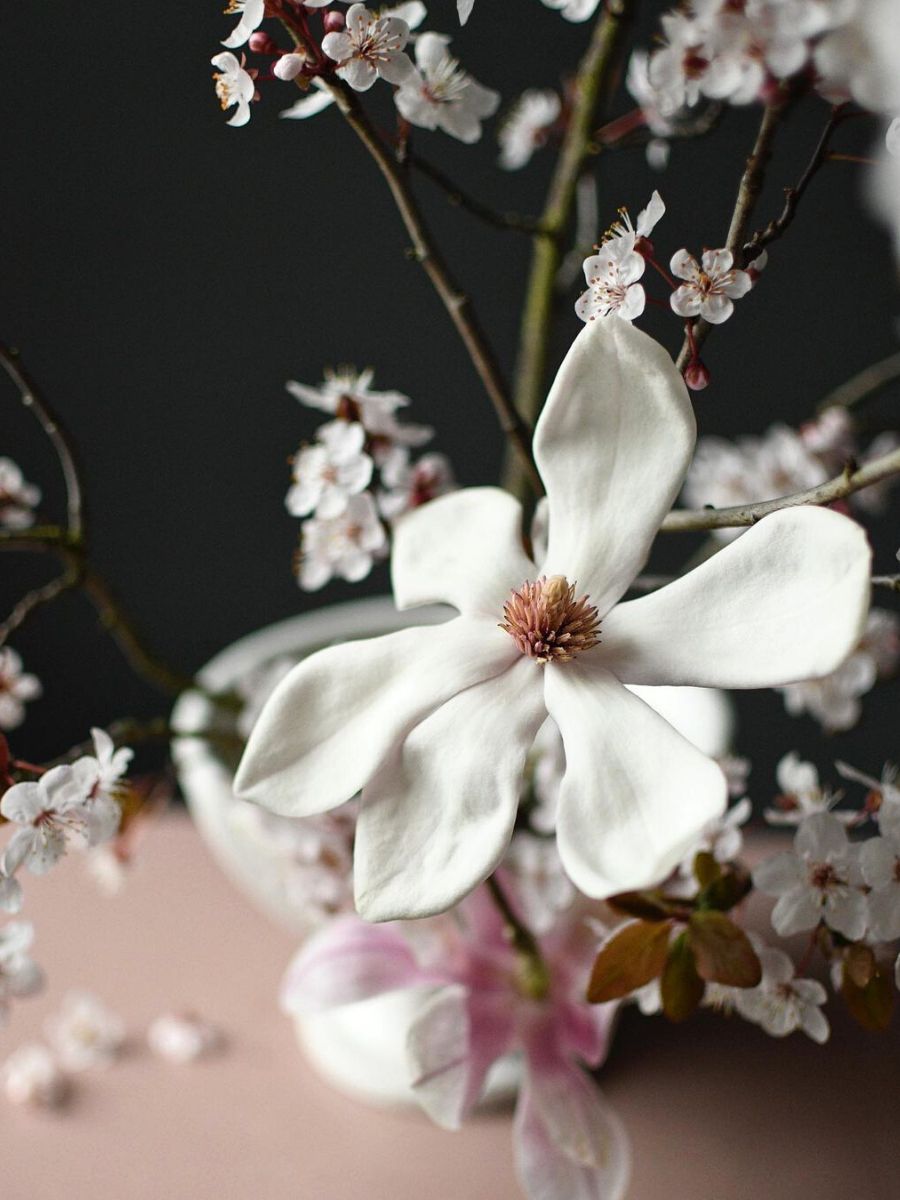 The perfect wedding flower arrangement combo