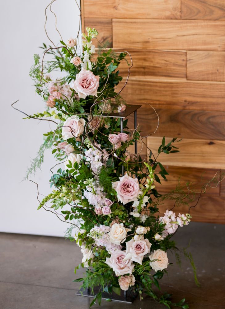 Entrance Wedding Design With Blush Flowers