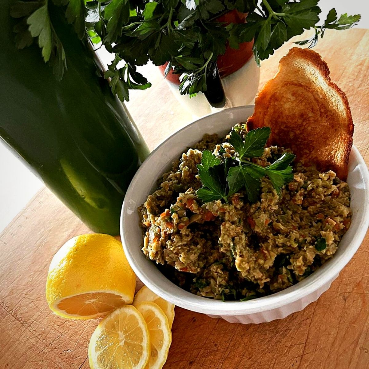On National Olive Day you can make Olive Tapenade