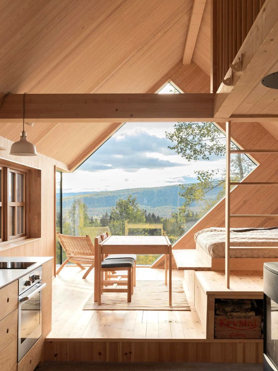 Cabin Nordmarka in Norway by Rever and Drage