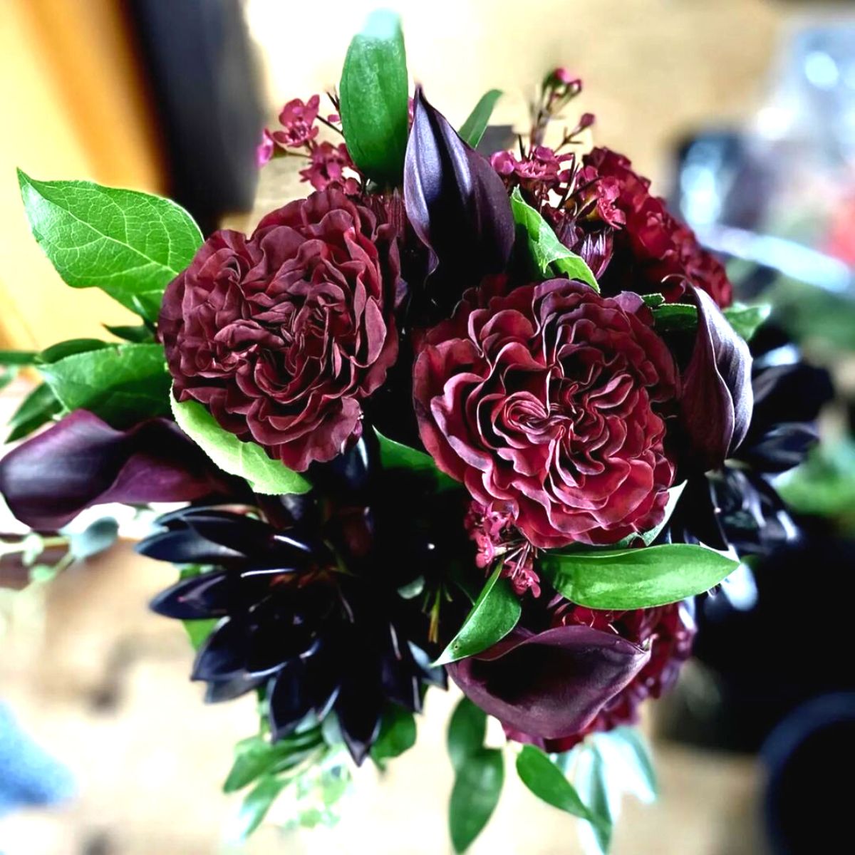 Black And Red Wedding Flowers  Flower guide, Black wedding