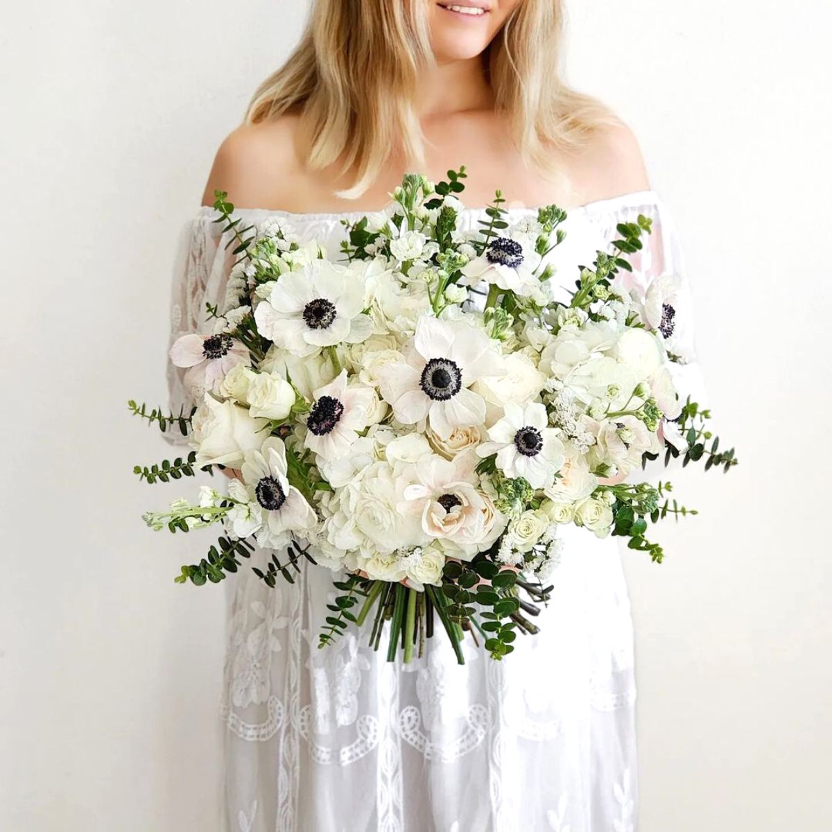 White anemone flowers in bouquet